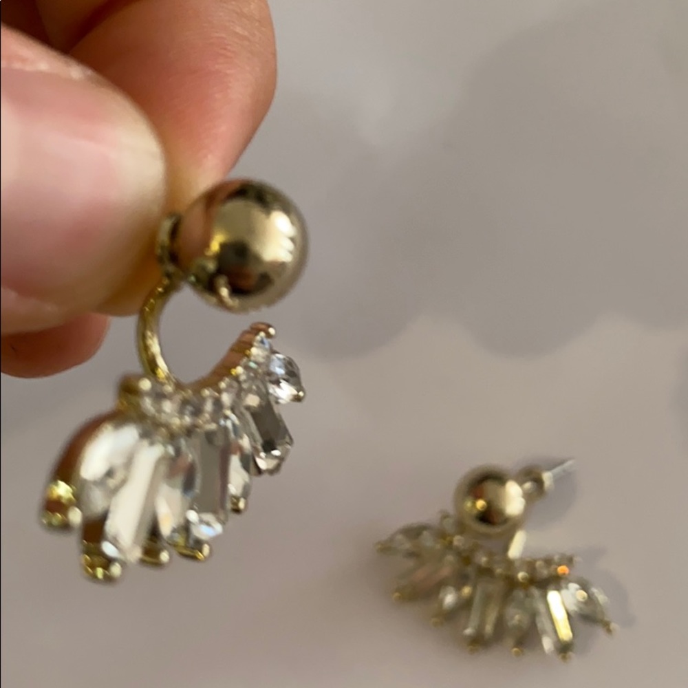 Sabine Mohawk Earrings - Picture 6 of 12